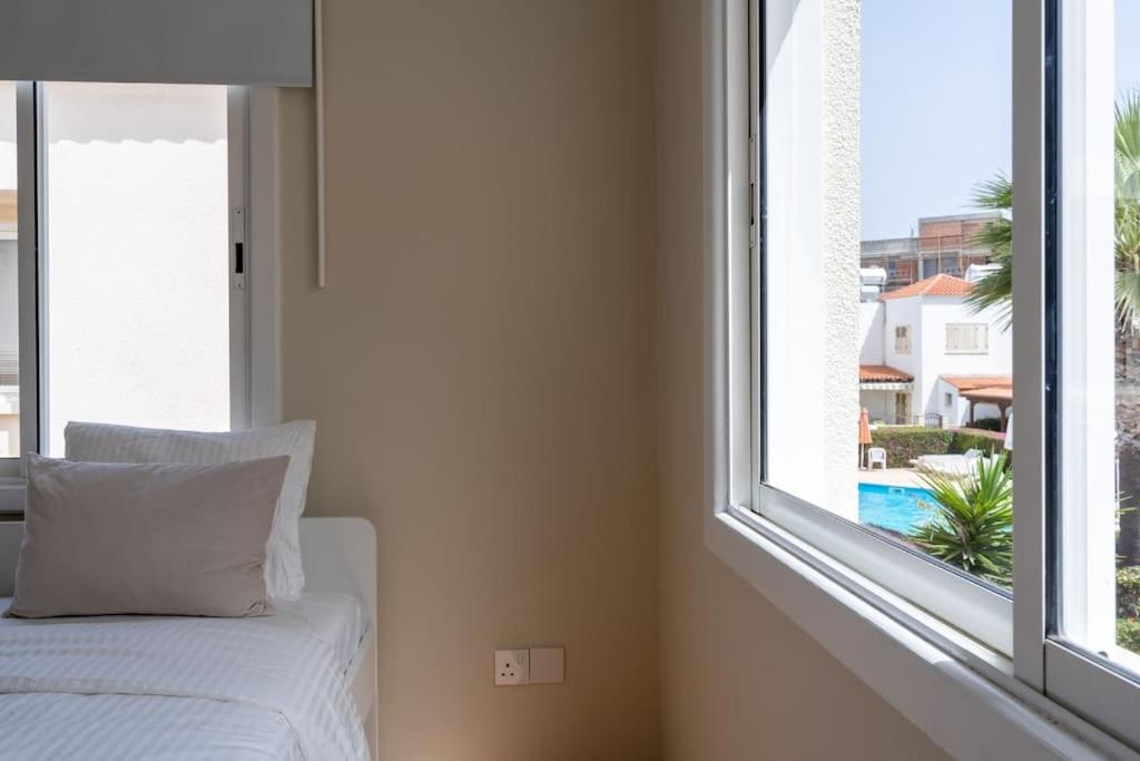 Cozy Nerina Cottage At Harbour Paphos Buitenkant foto