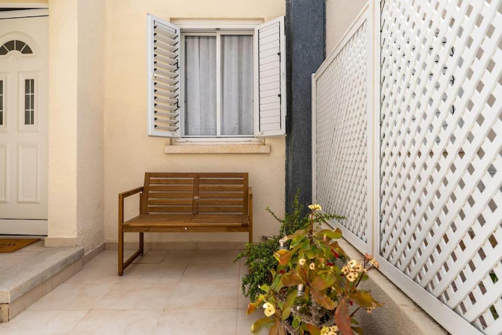 Cozy Nerina Cottage At Harbour Paphos Buitenkant foto
